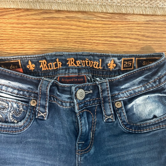 Rock Revival Distressed Blue Jeans - Picture 3 of 8